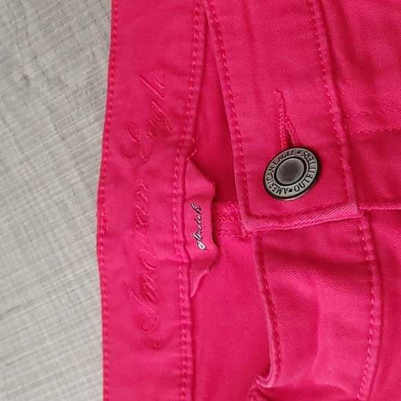 ๐ 3/$20๐ American Eagle Stretch Jeggings in Red US 14 - Picture 2 of 12